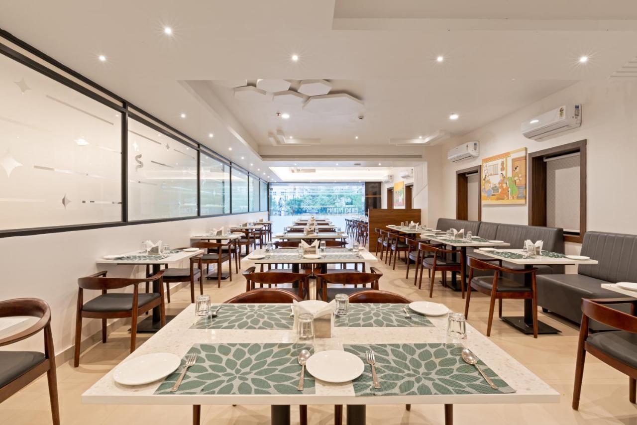 The Elite Hotel Hyderabad Eksteriør billede